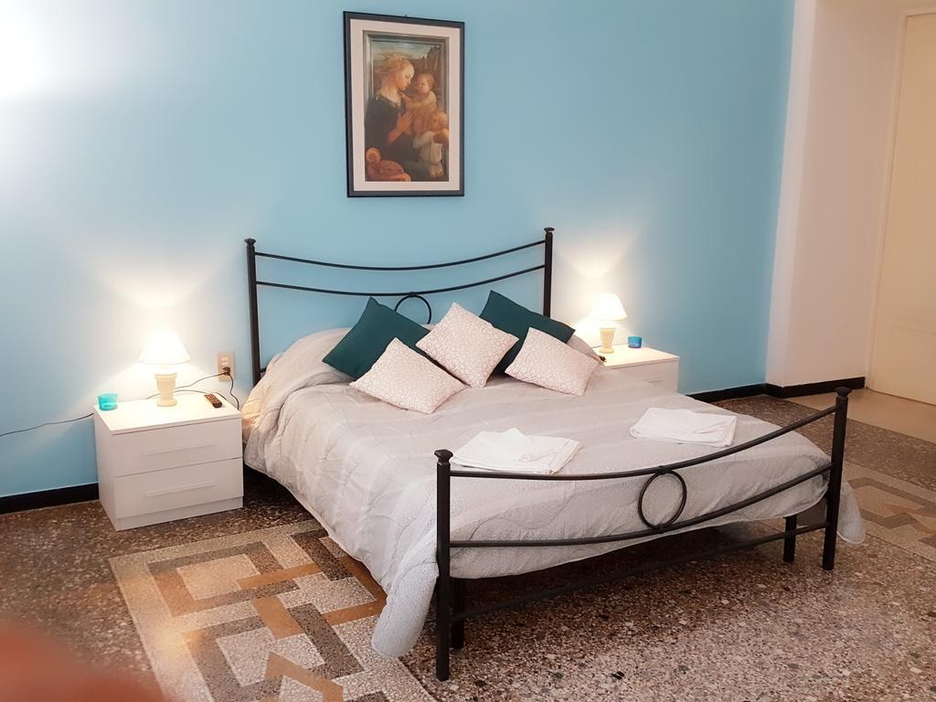 Royal Suite Genoa Luaran gambar