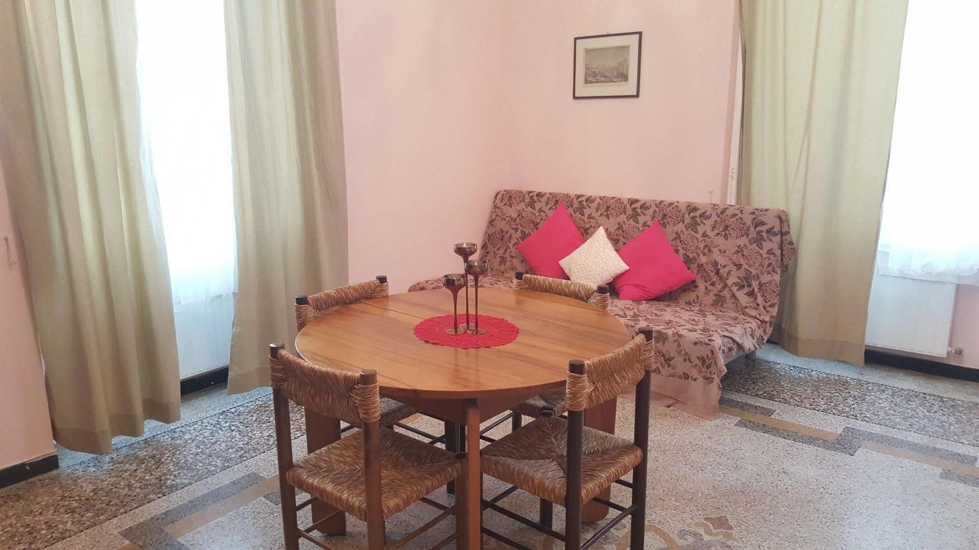 Royal Suite Genoa Luaran gambar