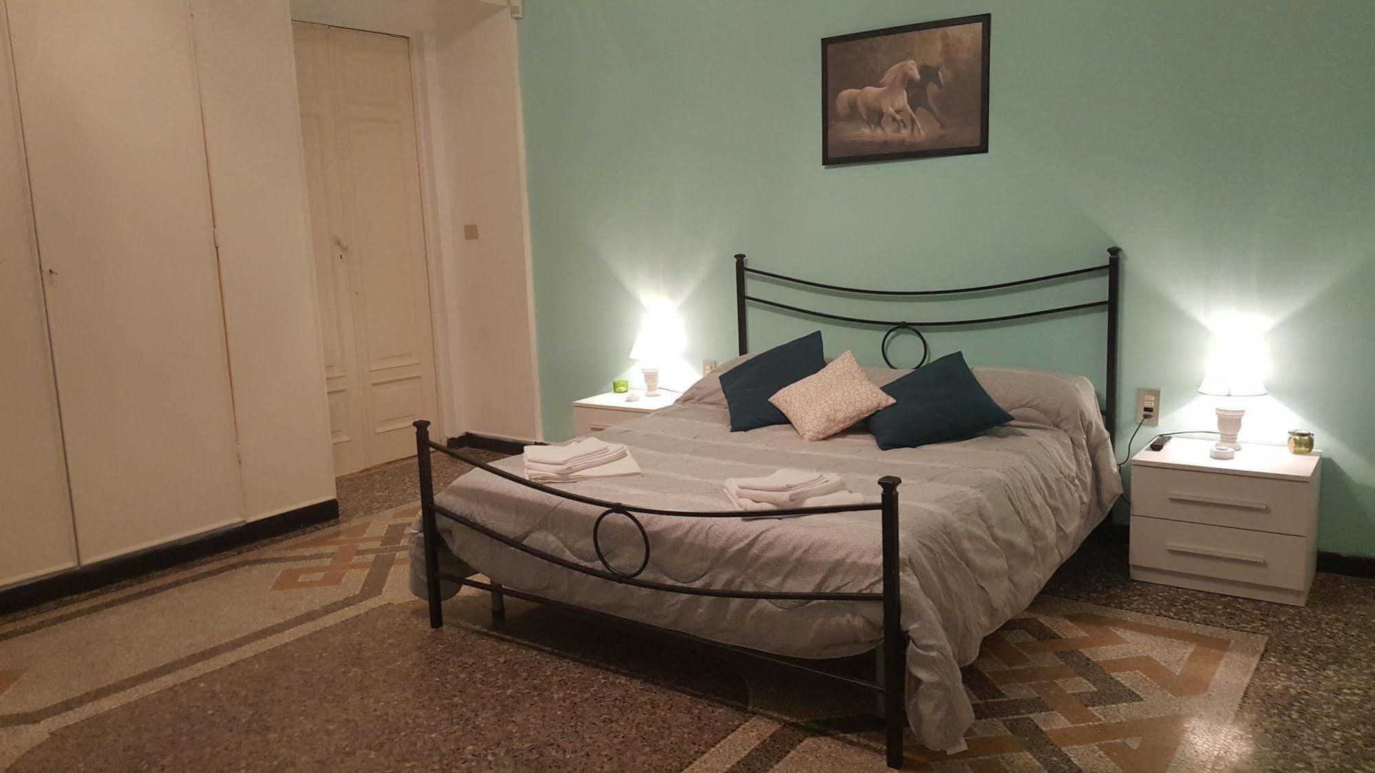 Royal Suite Genoa Luaran gambar