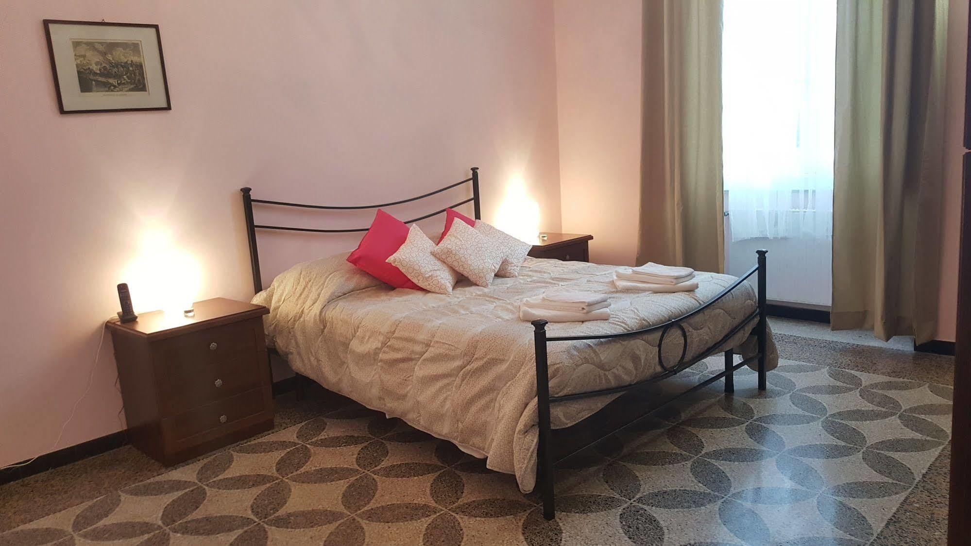 Royal Suite Genoa Luaran gambar